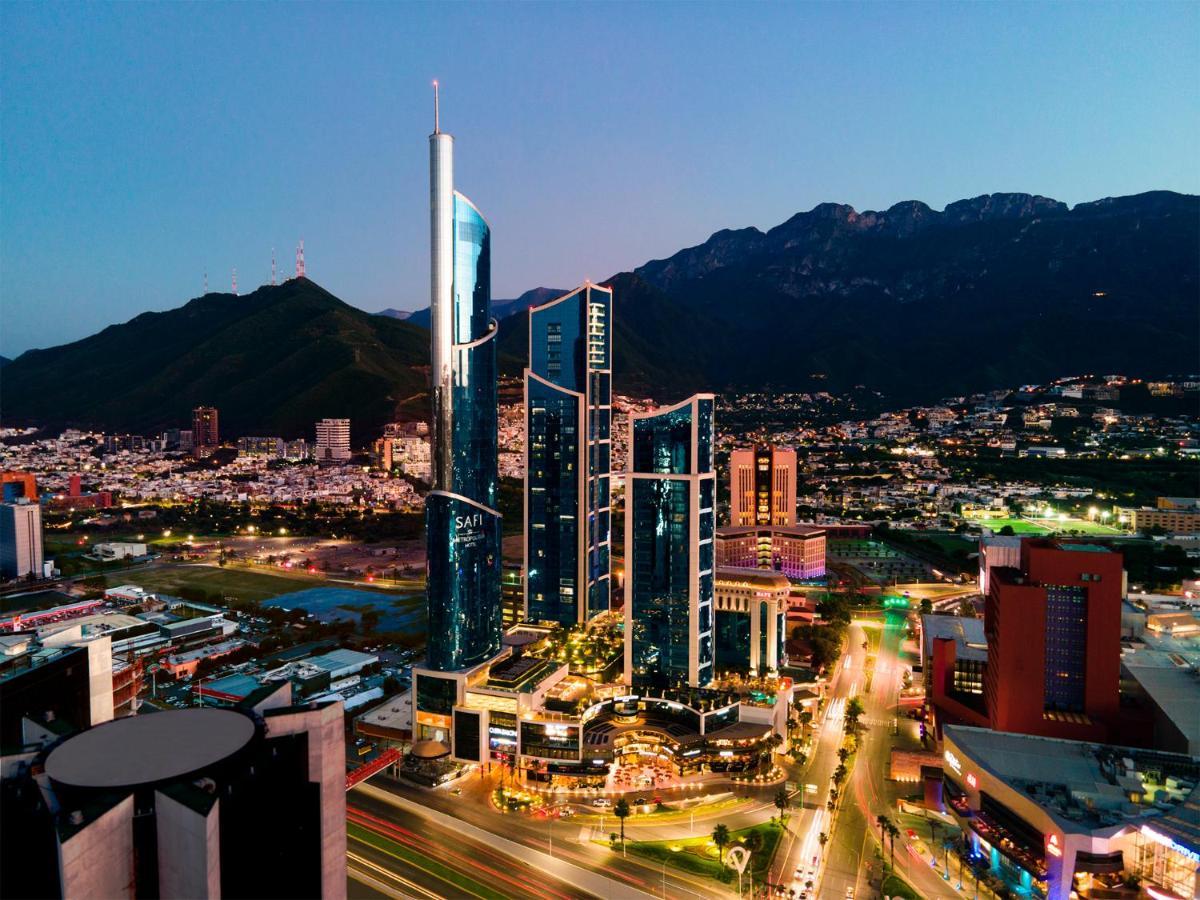 Safi Royal Luxury Metropolitan Hotell San Pedro Garza Garcia Exteriör bild Torre Futura, the tallest building in Guadalajara.