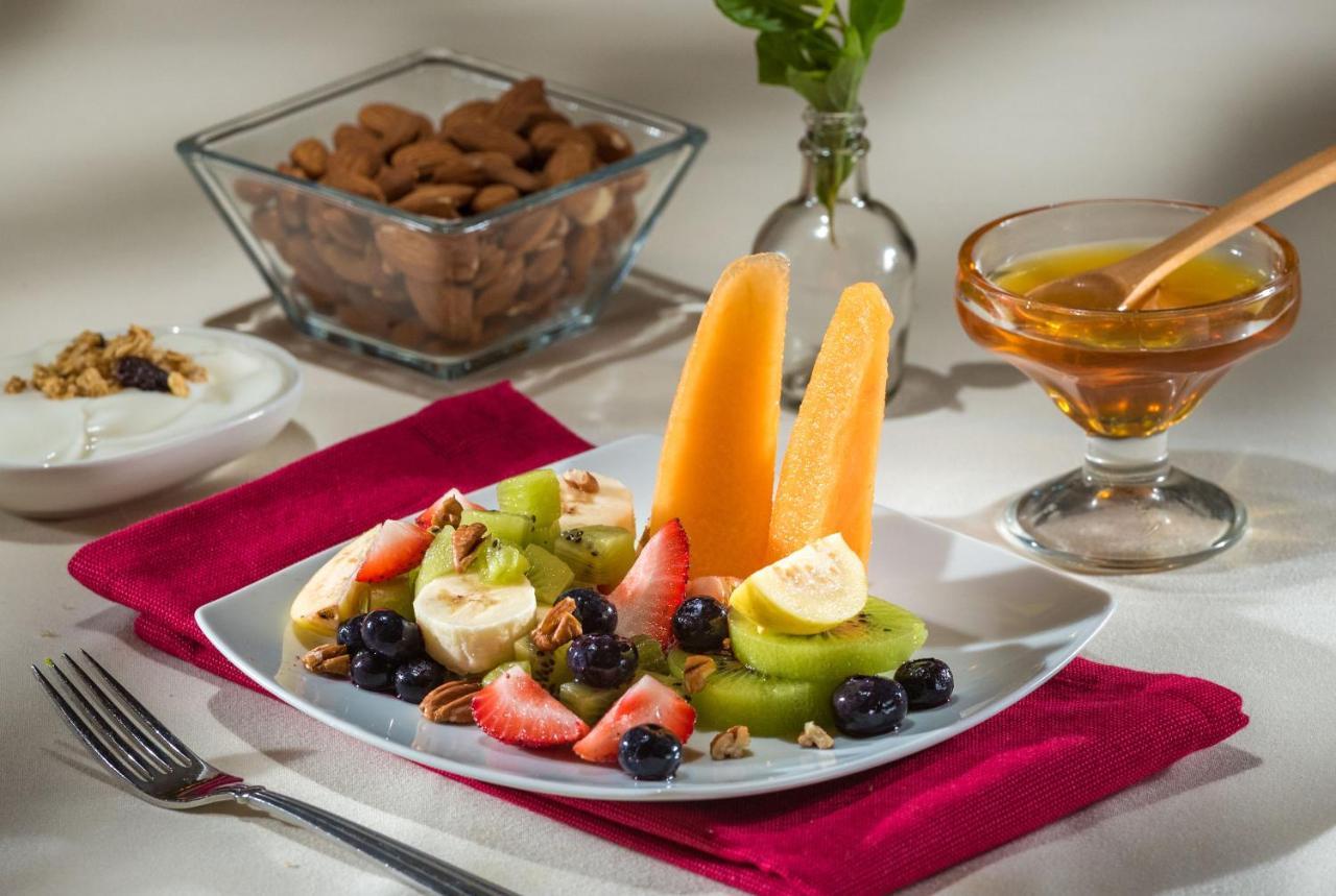 Safi Royal Luxury Metropolitan Hotell San Pedro Garza Garcia Exteriör bild Fruit salad