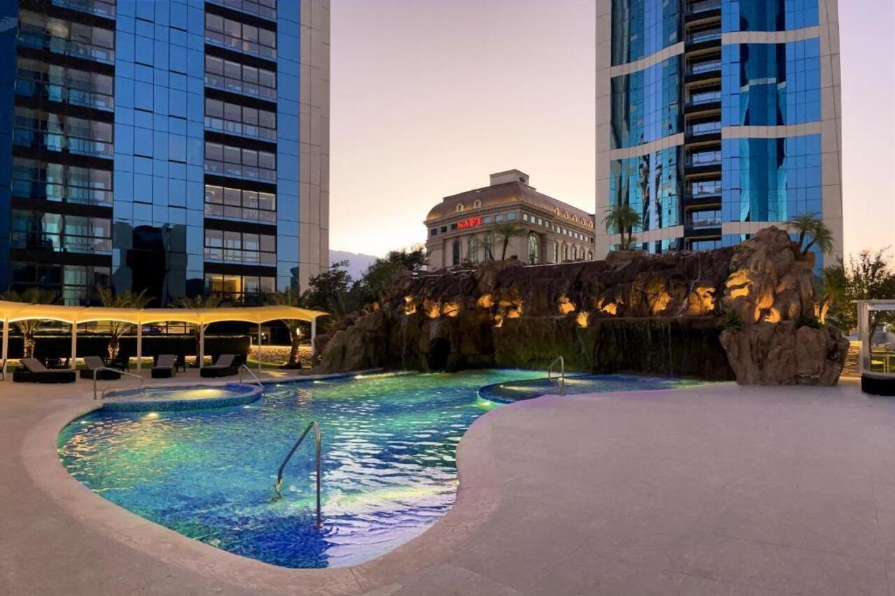 Safi Royal Luxury Metropolitan Hotell San Pedro Garza Garcia Exteriör bild Hilton Cairo