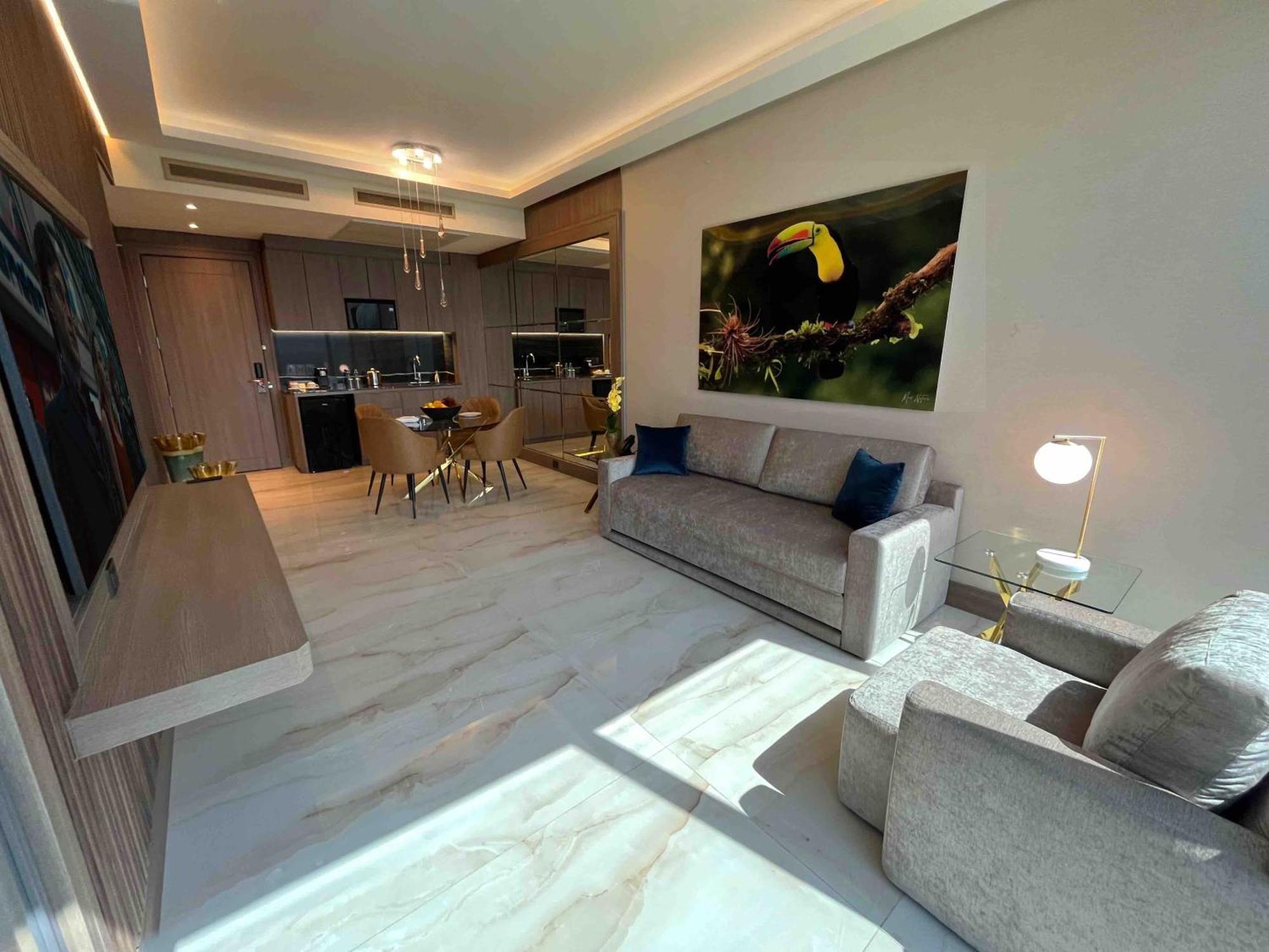 Safi Royal Luxury Metropolitan Hotell San Pedro Garza Garcia Exteriör bild Interior of a typical apartment
